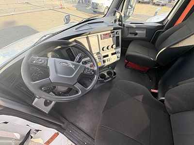 2021 Freightliner NEW CASCADIA PX12664