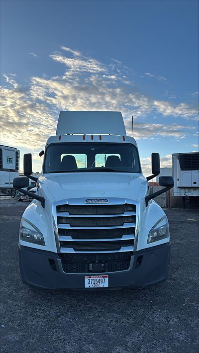 2020 Freightliner NEW CASCADIA PX12664