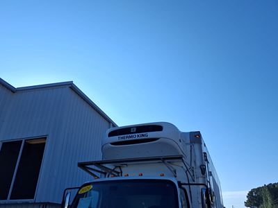 2019 Freightliner M2 106