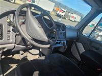 2018 Freightliner M2 106