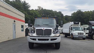 2020 International MV607