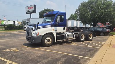 2020 Freightliner CASCADIA 125