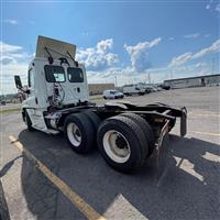 2016 Freightliner CASCADIA 125