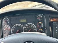 2015 Freightliner M2 106