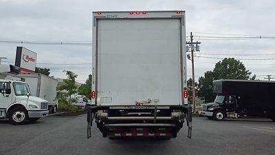 2018 Freightliner M2 106
