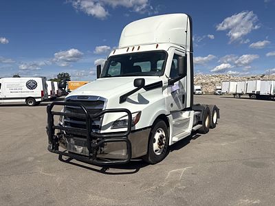 2021 Freightliner NEW CASCADIA PX12664