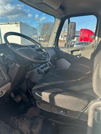 2018 Freightliner M2 106