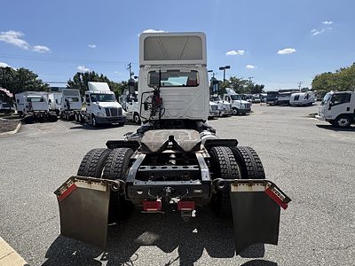 2019 International RH613
