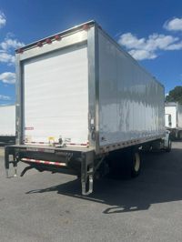 2019 Freightliner M2 106