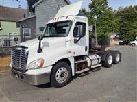 2018 Freightliner CASCADIA 125