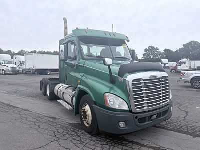 2017 Freightliner CASCADIA 125