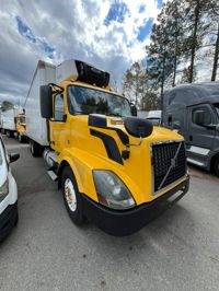 2016 Volvo VNL64T