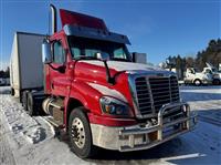 2017 Freightliner CASCADIA 125