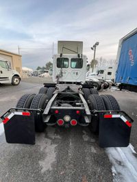 2020 Freightliner CASCADIA 125