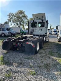 2018 Freightliner CASCADIA 113