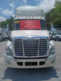 2018 Freightliner CASCADIA 113
