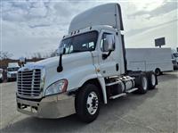 2017 Freightliner CASCADIA 125
