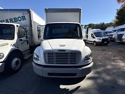 2020 Freightliner M2 106