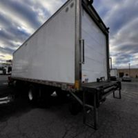 2022 Freightliner M2 106