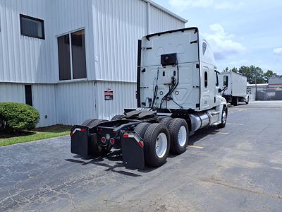 2019 Freightliner CASCADIA 125