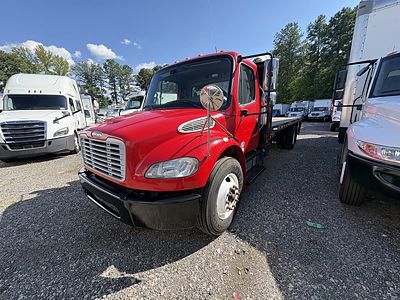 2019 Freightliner M2 106