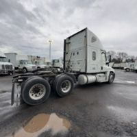 2019 Freightliner CASCADIA 125