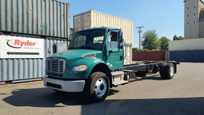 2021 Freightliner M2 106
