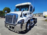 2018 Freightliner CASCADIA 113