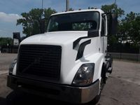 2016 Volvo VNL42T