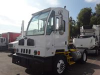 2019 Autocar YARD TRACTOR