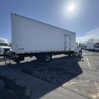 2021 Freightliner M2 106