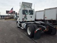 2016 Freightliner CASCADIA 113