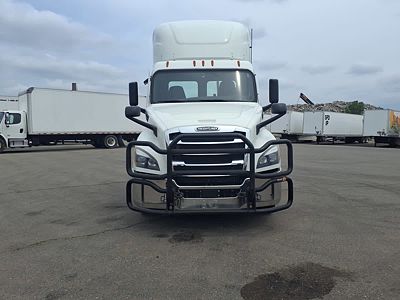 2021 Freightliner NEW CASCADIA PX12664