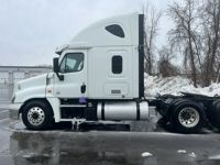 2019 Freightliner CASCADIA 125