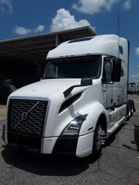 2020 Volvo VNL64T-760