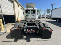 2019 Freightliner CASCADIA 125