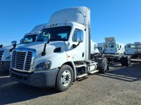 2019 Freightliner CASCADIA 113