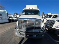 2018 Freightliner CASCADIA 113