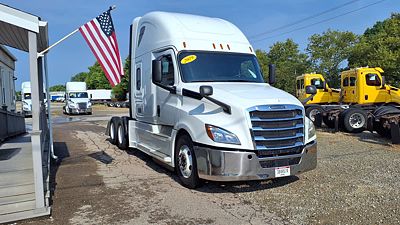 2019 Freightliner NEW CASCADIA PX12664