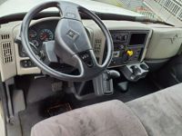 2018 International 4300