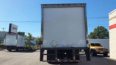 2020 Freightliner M2 106