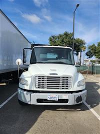 2017 Freightliner M2 106