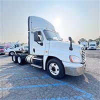 2017 Freightliner CASCADIA 125