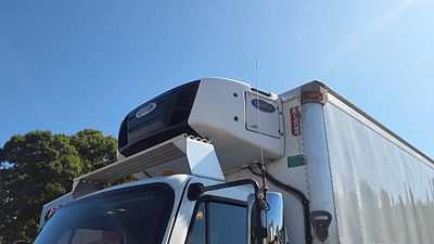 2019 Freightliner M2 106