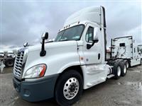 2016 Freightliner CASCADIA 125