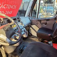 2020 Freightliner M2 112