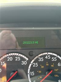 2017 Freightliner M2 106