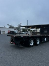 2018 Freightliner M2 106
