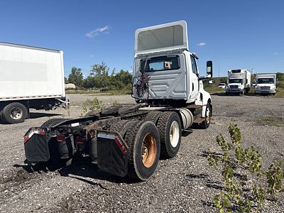 2019 International LT625