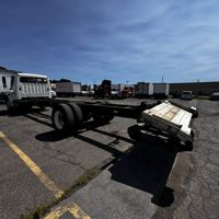 2018 Freightliner M2 106